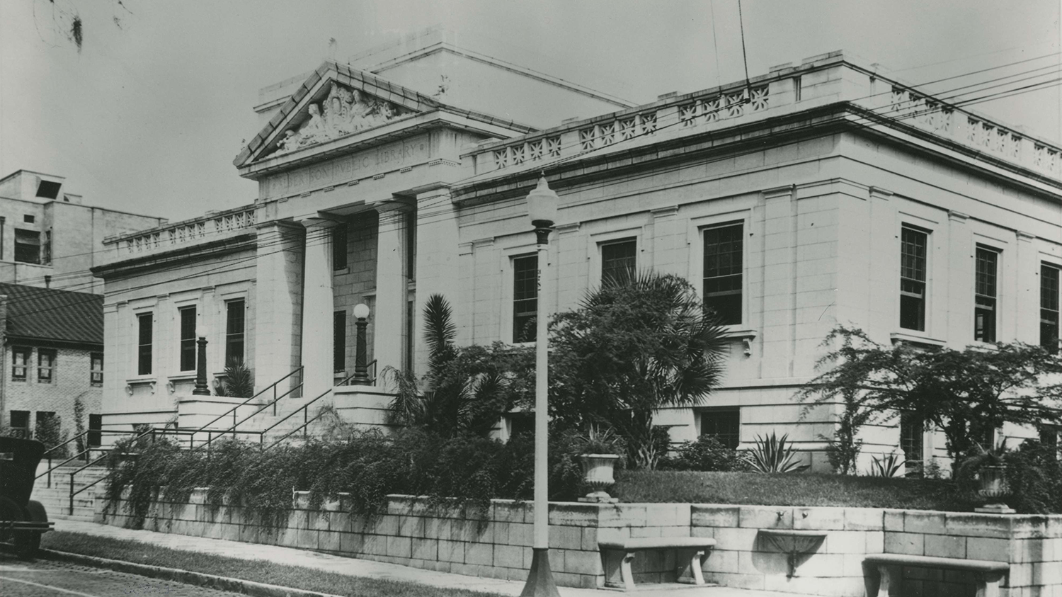 1923 Albertson Library